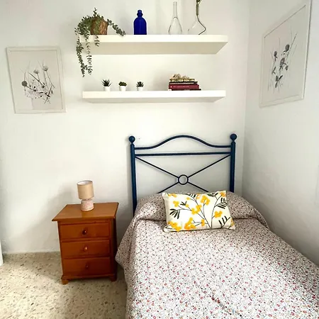 El Vinero, Con Garaje 加的斯