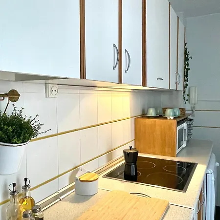 El Vinero, Con Garaje 加的斯