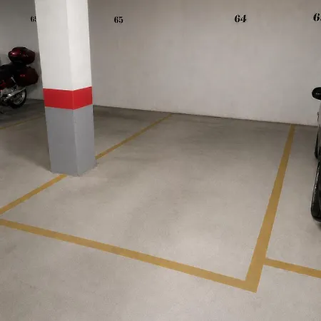 El Vinero, Con Garaje