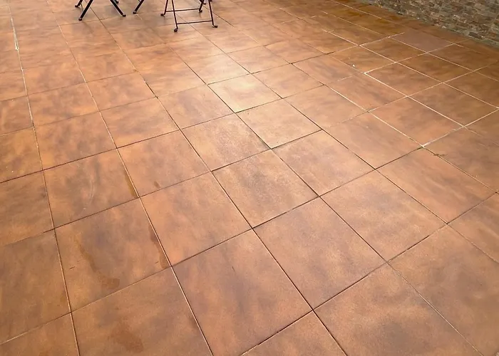 El Vinero, Con Garaje *