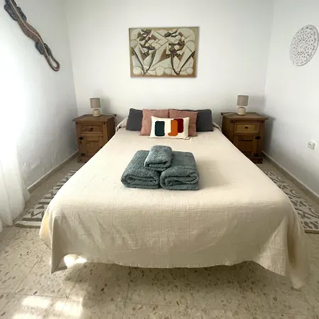 El Vinero, Con Garaje Apartman *